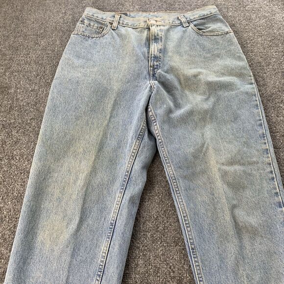 Vintage Levi's 550 Relaxed Fit Tapered Leg Jeans Red Tab 90's Size 32 x 29 - Picture 3 of 16